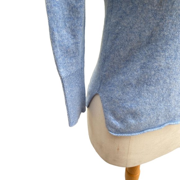 Athleta 100% Cashmere Turtleneck Sweater Heather Blue Minimalist Quiet Luxury-XS - Picture 6 of 13